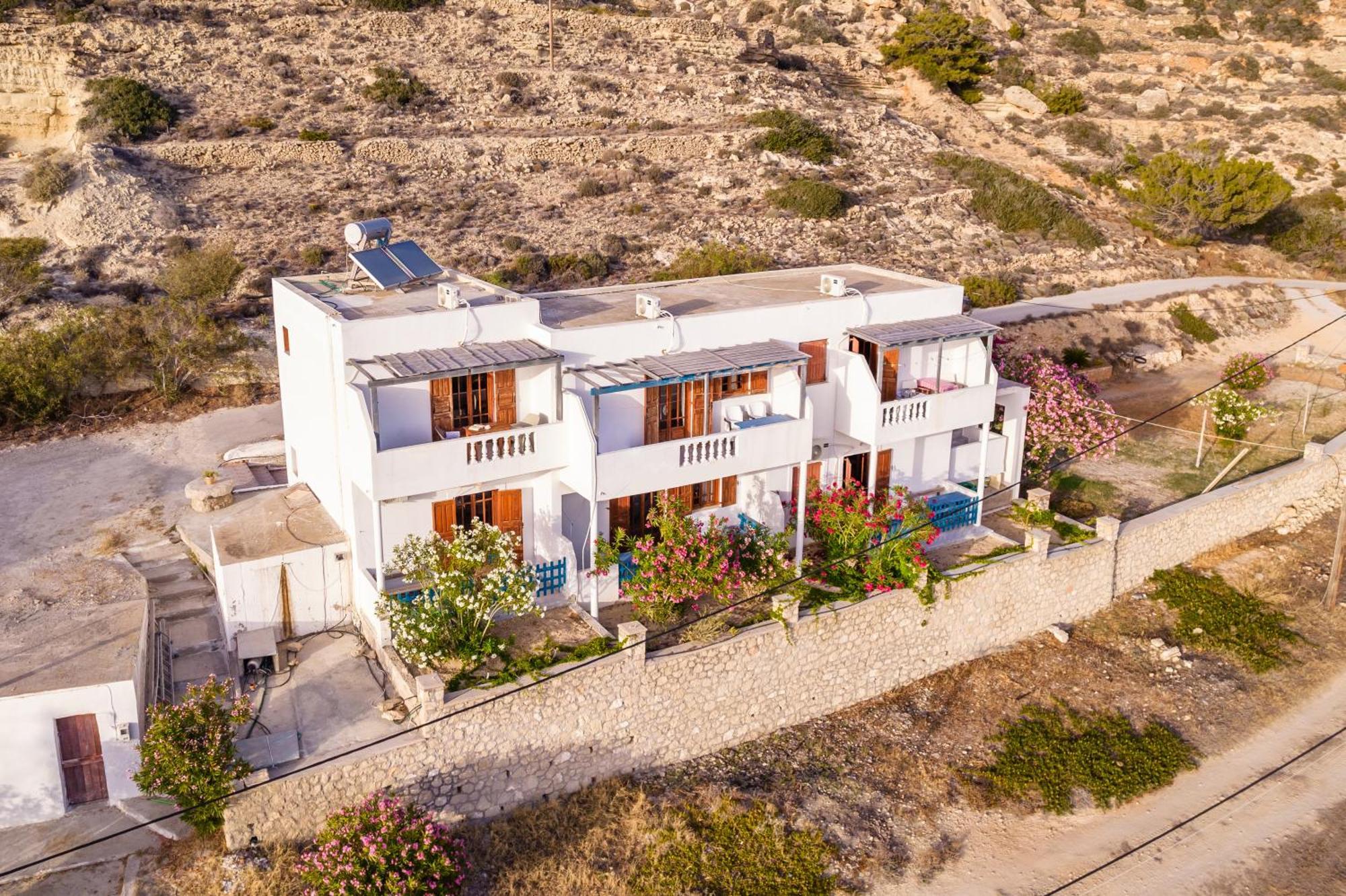 Sun Week Hotel Lefkos  Bagian luar foto